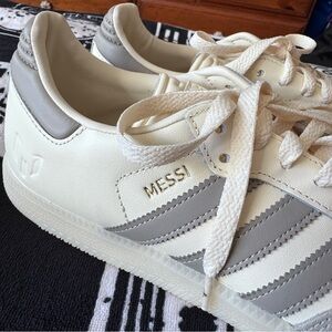 Men’s size US8 Messi Samba OG Adidas cream and grey sneakers NWT